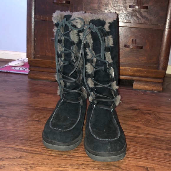 Ugg boots - Picture 1 of 6
